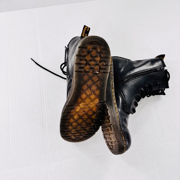 Dr. Martens Black Leather Lace‑Up Boots with Side Zipper – Women’s US 7 / M6 - Picture 6 of 7